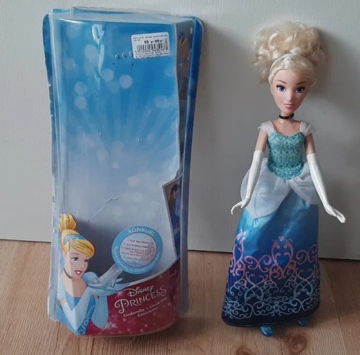 Zdjęcie oferty: Lalka barbie  Kopciuszek Cinderella Disney