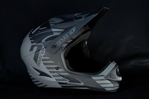 Zdjęcie oferty: Kask 1M 7IDP enduro S/M 55-57cm czarny