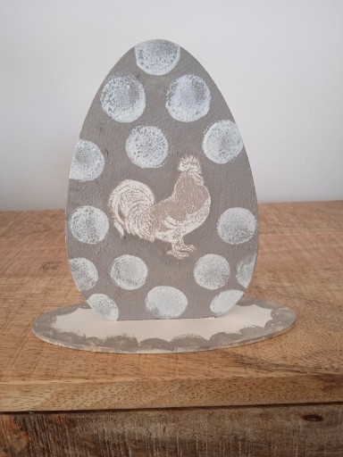 Zdjęcie oferty: Drewniane jajko stojące - decoupage