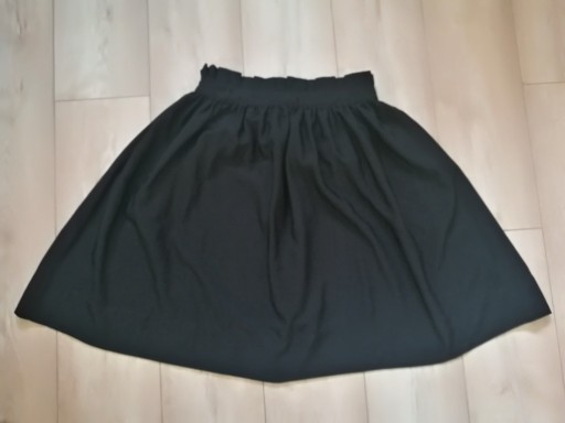 Zdjęcie oferty: Spódnica damska H&M 38 czarna 