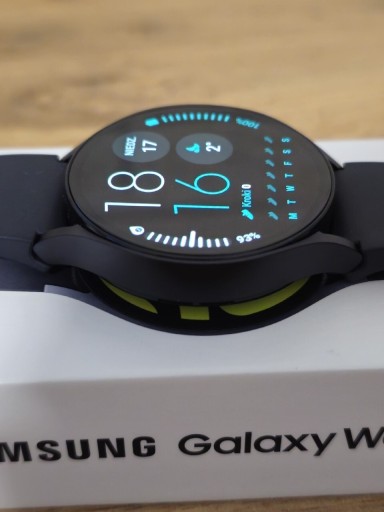 Zdjęcie oferty: Samsung galaxy watch 6 44mm LTE amoled czarny