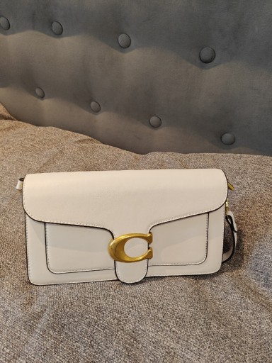 Zdjęcie oferty: Elegancka biała torebka