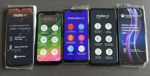 Zdjęcie oferty: Zestaw 5 atrap telefonów Motorola