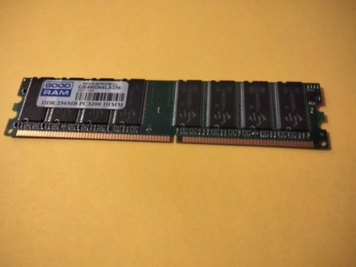 Zdjęcie oferty: Pamięć RAM GOODRAM 256MB PC3200 DIMM