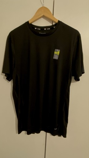 Zdjęcie oferty: Tshirt , koszulka męska do biegania r.L, nowa