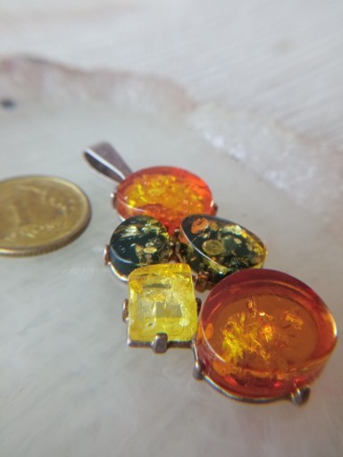 Zdjęcie oferty: Wisiorek srebrny z bursztynem amber duzy