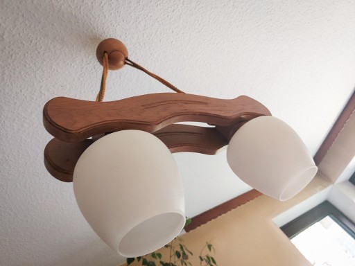 Zdjęcie oferty: LAMPA SUFITOWA DREWNIANA