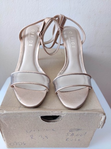 Zdjęcie oferty: Buty Office Mercy Sandały na obcasie r.39 Używane