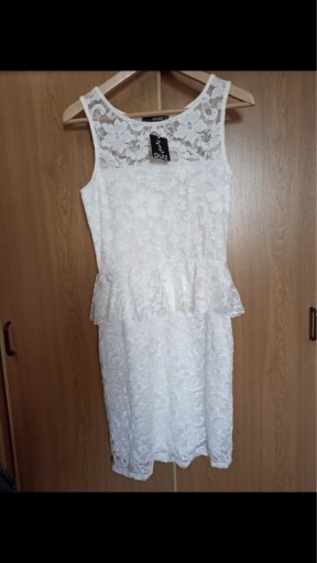 Zdjęcie oferty: Biała koronkowa sukienka