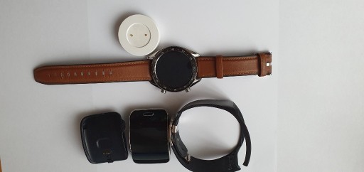 Zdjęcie oferty: zegarek Huawei Watch GT 46 mm oraz Samsung