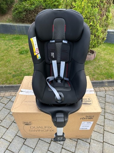 Zdjęcie oferty: Fotelik Britax Römer Dualfix M i-Size 9-18kg