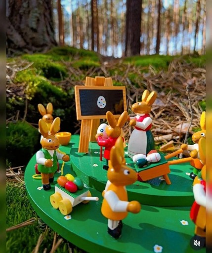 Zdjęcie oferty: Dekoracja zające drewno szkoła figurki króliki 