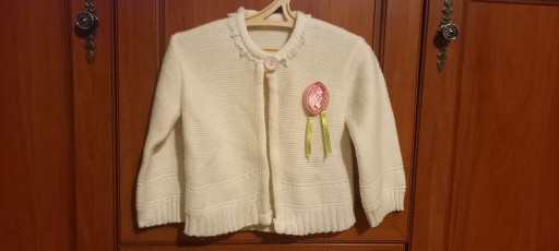 Zdjęcie oferty: Elegancki sweter dla dziewczynki 74/80