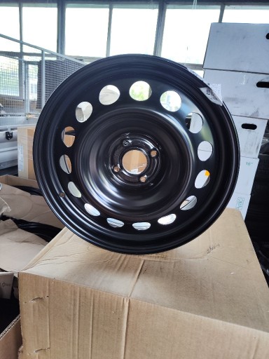 Zdjęcie oferty: Felga stalowa 18" Citroen C4 III (C41), C4 X (C43) Nowa  9832164280