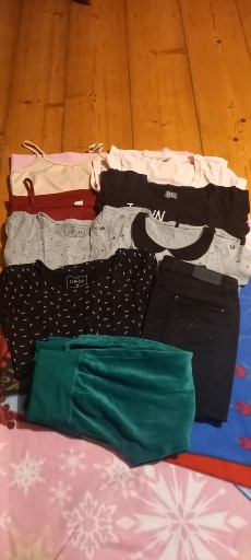 Zdjęcie oferty: Paka zestaw ubrań dla dziewczynki damskich XS