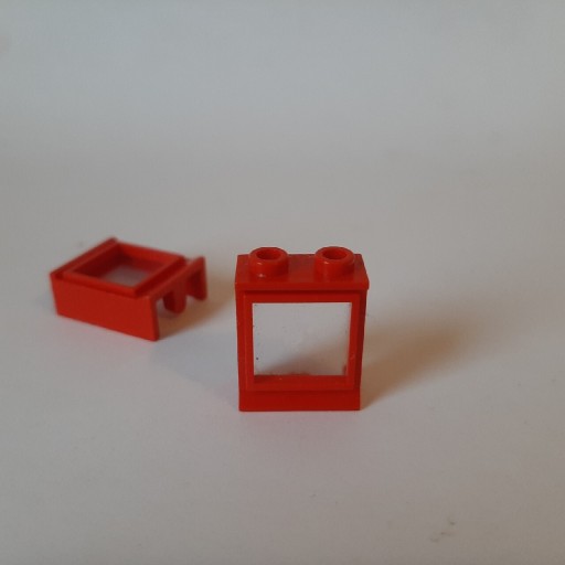Zdjęcie oferty: Lego 7026 window with fixed glass 1x2x2 