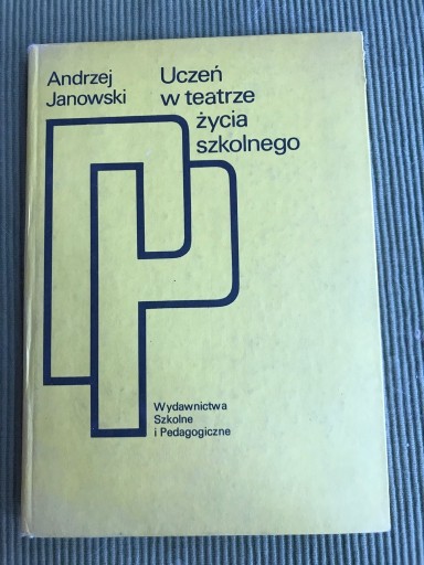 Zdjęcie oferty: Uczeń w teatrze życia szkolnego