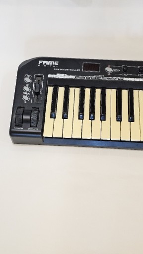 Zdjęcie oferty: Fame KC25 Digital MIDI Controller syntezator keyboard pianino elektryczne