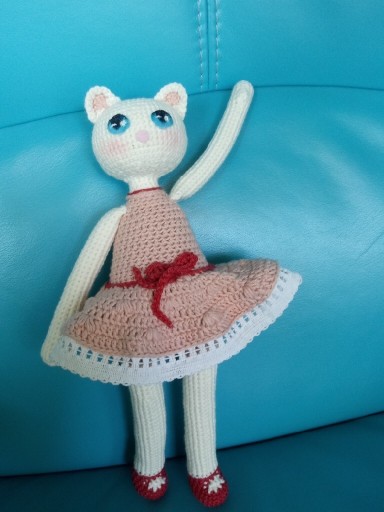 Zdjęcie oferty: Lalka kotek szydełko Handmade amigurumi 31cm.