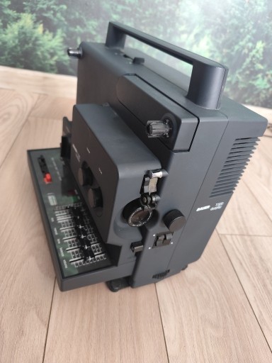 Zdjęcie oferty: Retro Projektor Super 8 BAUER T520 DUOPLAY Stereo
