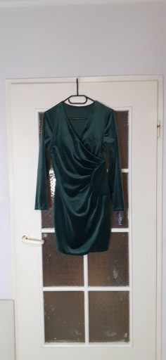 Zdjęcie oferty: Nowa welurowa sukienka tunika s/m butelkowa zielen