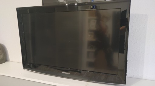 Zdjęcie oferty: Telewizor Samsung 32cale