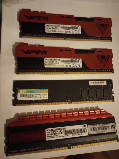 Zdjęcie oferty: Wyprzedaż sprzętu 8Gb DDR4 Patriot VIPER 3000mhz 2 kości 4Gb