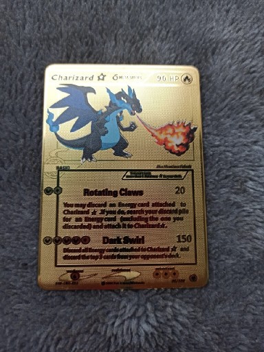 Zdjęcie oferty: Złota metalowa karta pokemon charizard 