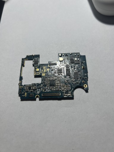 Zdjęcie oferty: Plyta główna Samsung A51 uszkodzona