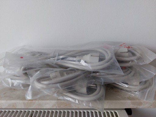 Zdjęcie oferty: Kabel zasilający