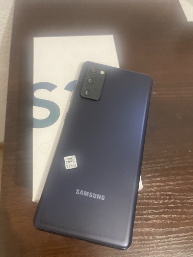Zdjęcie oferty: Samsung Galaxy S20 FE 5G 128GB – jak nowy, pudełko, idealny stan