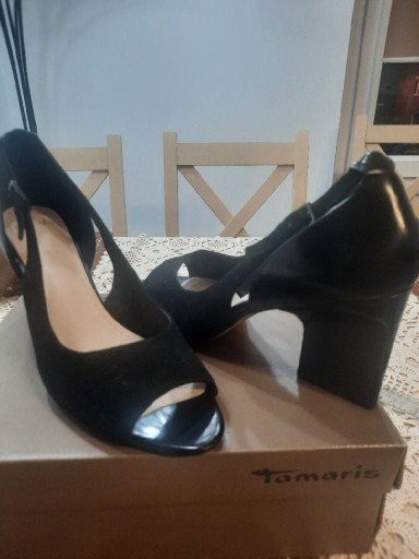 Zdjęcie oferty: CLARKS rewelacyjne eleganckie buty na jesien