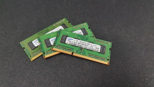 Zdjęcie oferty: Pamięć RAM 1GB DDR3 1066 MHz - Samsung