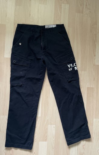 Zdjęcie oferty: Bojówki Volcom S 30 cargo loose