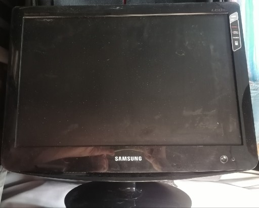Zdjęcie oferty: Uszkodzony Telewizor Monitor Samsung mod.2032MW