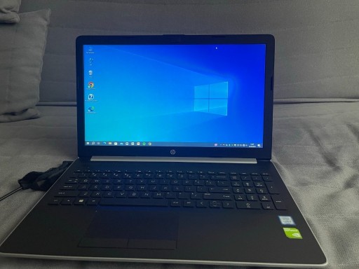 Zdjęcie oferty: Laptop HP 15-da0015nw core i3 4/256GB plus bonus
