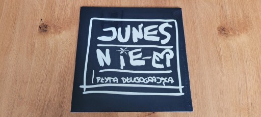 Zdjęcie oferty: Junes - Nie-EP Płyta Długogrająca
