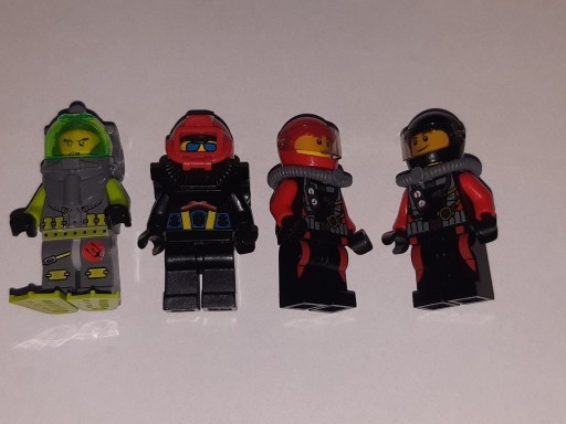 Zdjęcie oferty: Lego Figurki nurków + kosmonauta