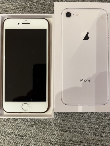 Zdjęcie oferty: iPhone 8 silver 64gb