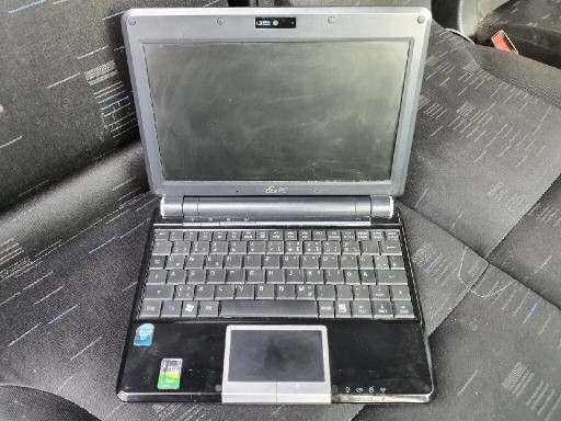 Zdjęcie oferty: ASUS Eee PC 901 Stan nieznany 