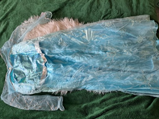 Zdjęcie oferty: Suknia dla kobiety Kraina lodu ELSA S/M