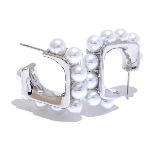 Zdjęcie oferty: Srebrne kolczyki ze stali z perłami 