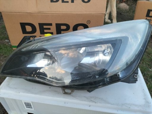 Zdjęcie oferty: Lampy przód. Opel astra. Lewa-prawa