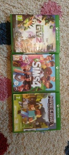 Zdjęcie oferty: Gry Xbox one minecraft the Sims 4 plants vs zombies  