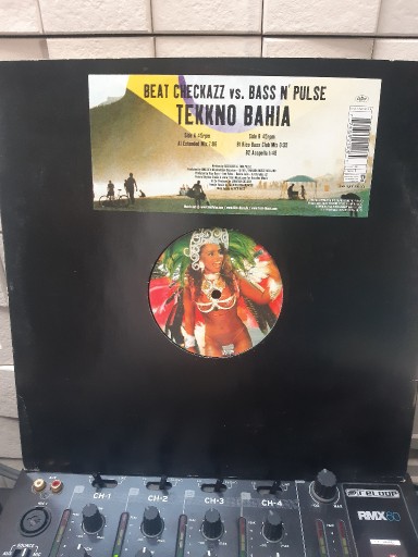 Zdjęcie oferty: płyta winylowa maxi JBeat Checkazz vs. Bass n' Pulse – Tekkno Bahia trance