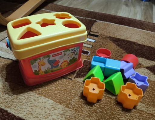 Zdjęcie oferty: EDUKACYJNE WIADERKO DO KĄPIELI PIRAMIDKA ŁÓDKI SORTER KUBECZKI KOLOROWE