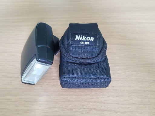 Zdjęcie oferty: Lampa Nikon SB 400