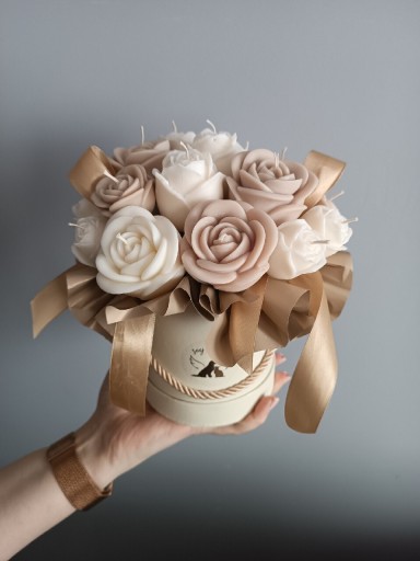 Zdjęcie oferty: Flower box świece sojowe prezent dzień mamy