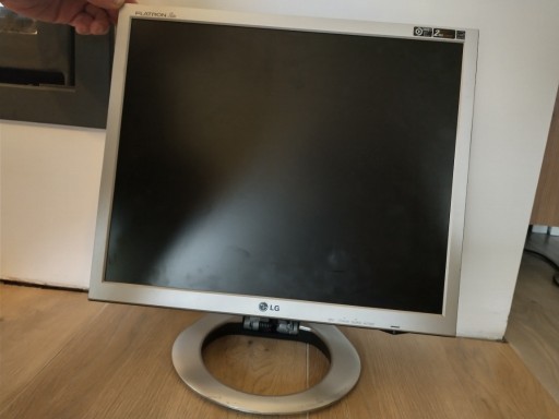 Zdjęcie oferty: Monitor LG FLATRON L1970hr-BF