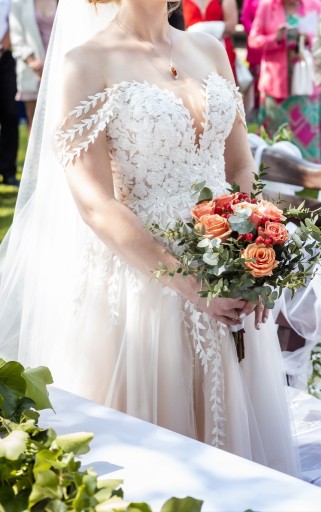 Zdjęcie oferty: Suknia ślubna koronkowa Leszno